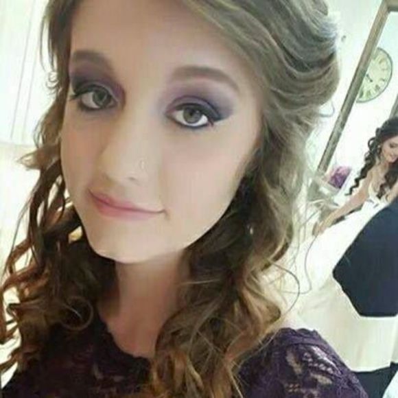 Meet your Posher, Katelyn - Picture 1 of 1